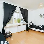 Metternich Apartment, Perfekt Fuer 4 * كوبلنس