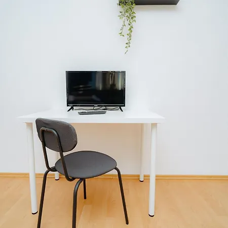 Apartmán Metternich Apartment, Perfekt Fuer 4 *