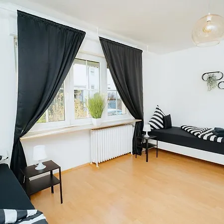 Metternich Apartment, Perfekt Fuer 4 * Koblenc